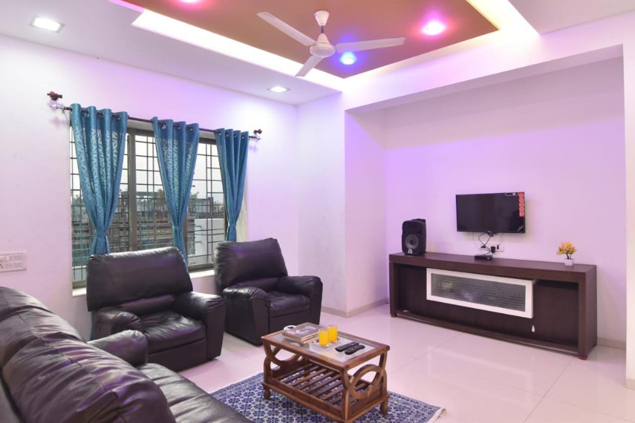 Prince Villa 3Bhk Lonavala Eksteriør billede