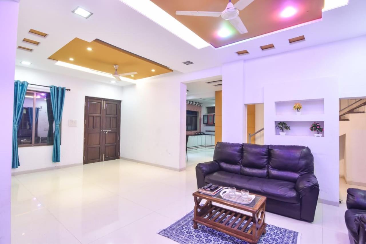 Prince Villa 3Bhk Lonavala Eksteriør billede